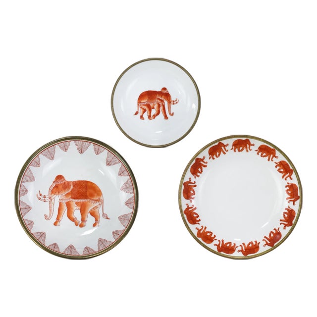 Set of 20th Century Three Japanese Hand Painted Porcelain Elephant Motif Decorative Plates For Sale