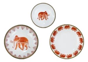 Set of 20th Century Three Japanese Hand Painted Porcelain Elephant Motif Decorative Plates