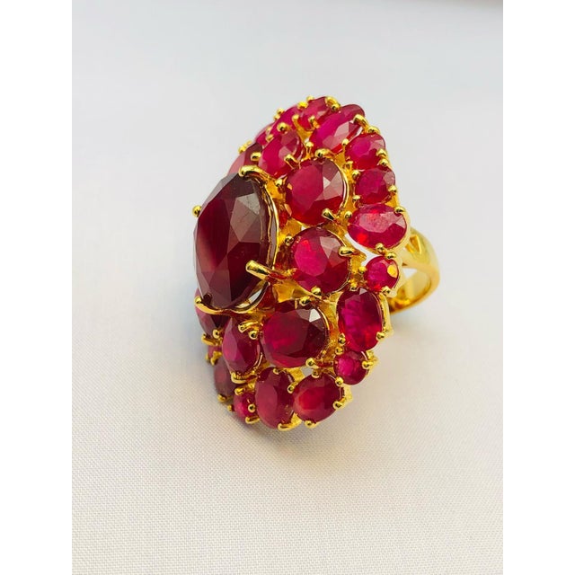 Bochic "Orient" Vintage Ruby 40 Carats Ring Set In 18K Gold & Silver For Sale - Image 17 of 18