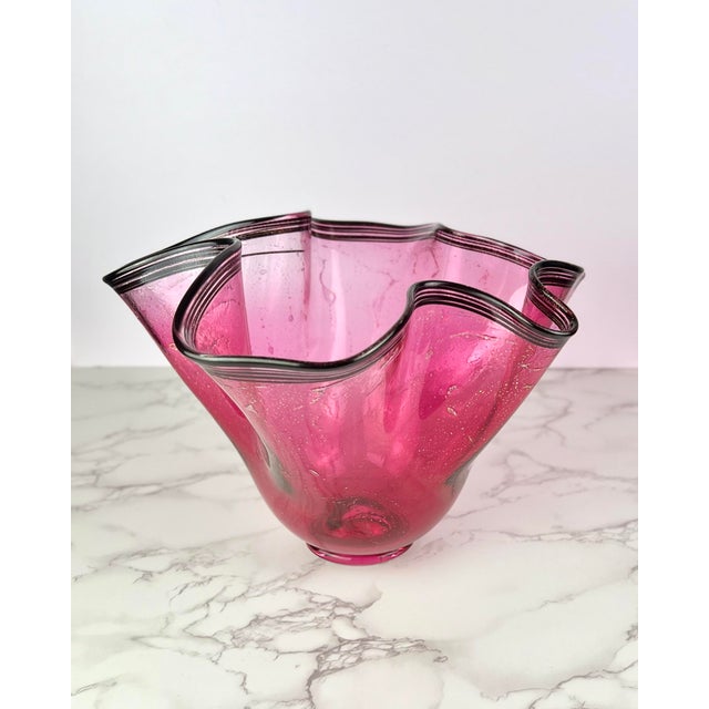 Large 12" Signed Paul Bendzunas Magenta & Gold Fleck Hand-Blown Art Glass Handkerchief Bowl For Sale In Portland, OR - Image 6 of 12