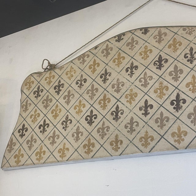 Fleur-De-Lis Headboards in Polychrome Wood, 1800s For Sale - Image 3 of 5