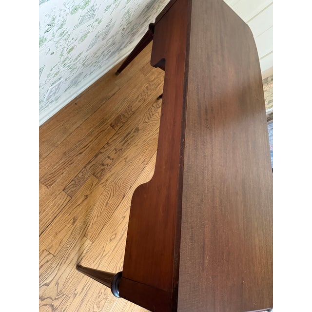 Early 20th Century John Widdicomb Traditional Georgian Mahogany Writing Desk / Sideboard For Sale - Image 16 of 17