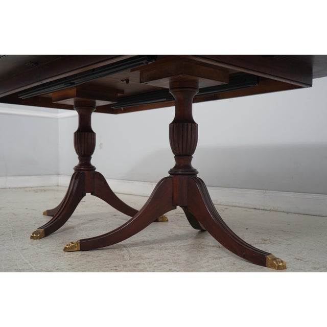 Henkel Harris Mahogany Model 2207 Double Pedestal Dining Table For Sale In Philadelphia - Image 6 of 18