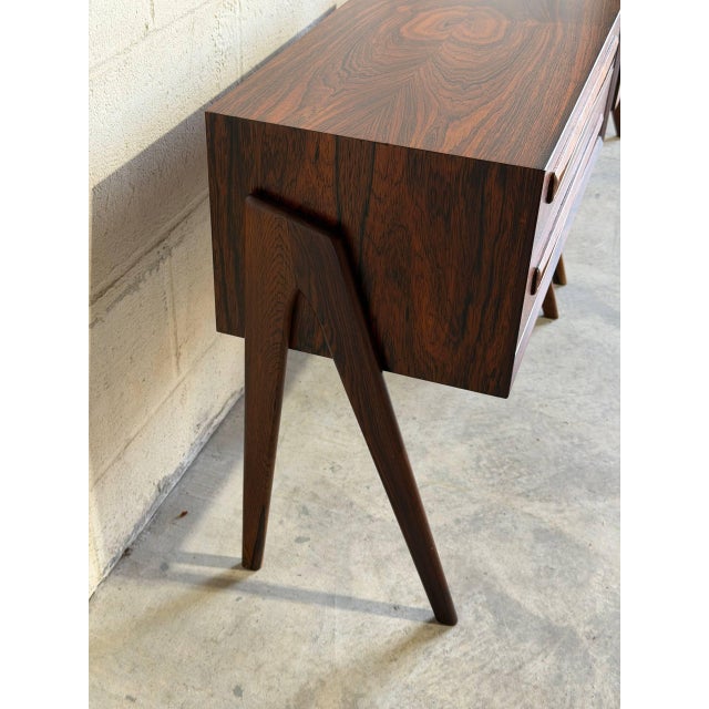 Danish Mid-Century Modern Rosewood Nightstands in Style of Ap Møbler Svenstrup Pair 1960s For Sale - Image 4 of 10