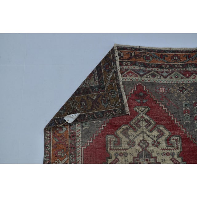 1960s 1960s Oushak Handmade Anatolian Carpet For Sale - Image 5 of 7