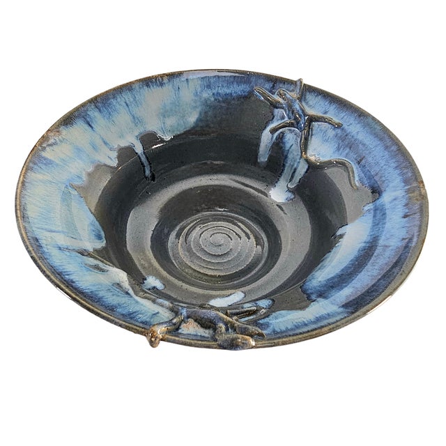 Southwestern Studio Art Pottery Bowl With Sculptural Lizard Relief 12.25" For Sale In San Francisco - Image 6 of 14