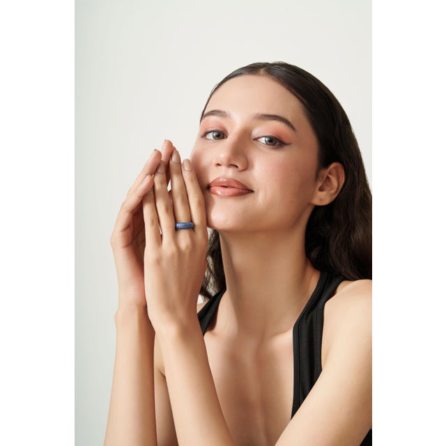 Chic 2.03ct Sapphire Cluster Contemporary Chunky Ring Size 5.5 in 14k Solid Gold For Sale - Image 13 of 18