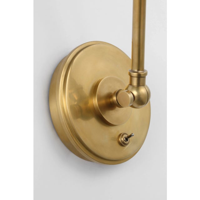 Visual Comfort Chapman & Myers for Visual Comfort Signature Parkington Double Library Wall Light in Antique-Burnished Brass with Clear Glass For Sale - Image 4 of 5