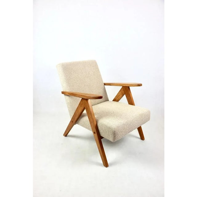 Model B-310 Chair in Beige Boucle, 1970s For Sale - Image 11 of 12
