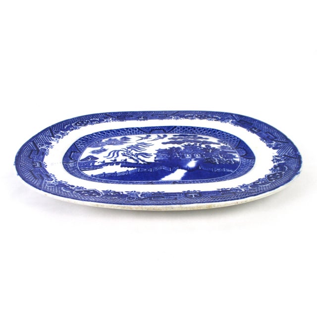 English Deep Cobalt House of Blue Willow Small Platter Made in England For Sale - Image 3 of 9