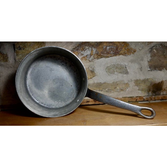 1950's France; Hand Hammered Copper Saucepan, For Sale - Image 4 of 6