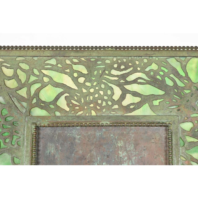 Early 20th Century Tiffany Studios New York Grapevine Pattern Bronze and Slag Glass Picture Frame For Sale - Image 5 of 10