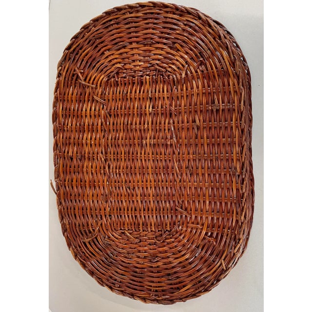 Nice vintage wicker divided basket -great for holding flat wear or other items at a party!