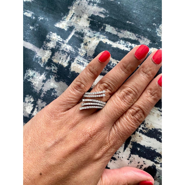 1.01 Carat Diamond Cocktail 14 Karat White Gold Ring, Size 7 For Sale In Los Angeles - Image 6 of 6