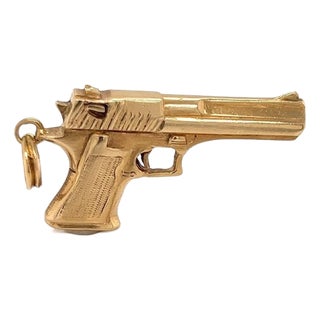 Mid 20th Century Pistol Handgun Charm Pendant in Solid 14k Yellow Gold 20.7g For Sale