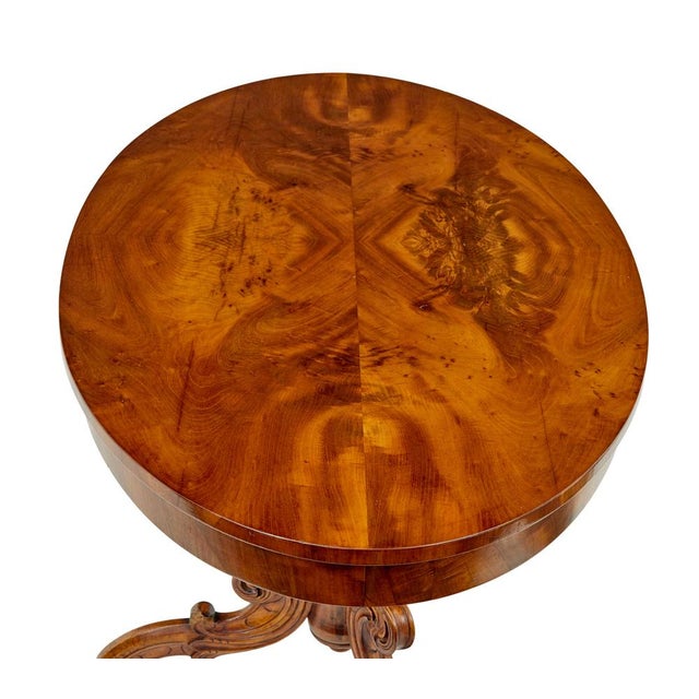 Wood 19th Century Oval Hand-Carved Side Table, 1870s For Sale - Image 7 of 8