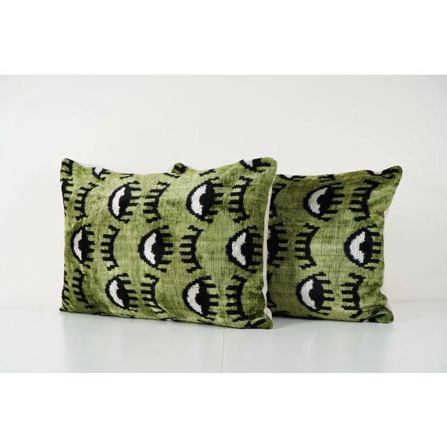 Green Silk Ikat Velvet Eye Bench Pillow Case - Set of Three For Sale - Image 11 of 12