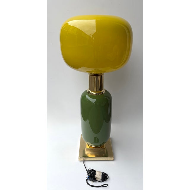 Mid-Century Modern Contemporary Pair of Brass and Yellow Murano Glass Bulb Shade Lamps, Italy For Sale - Image 3 of 12