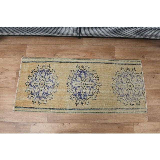 1970s 1970s Vintage Handmade Wool Cotton Beige Runner Rug For Sale - Image 5 of 6