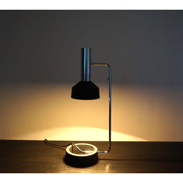 A Baltensweiler Minilux table lamp that still impresses today with its minimalist aesthetic. The clearly designed...