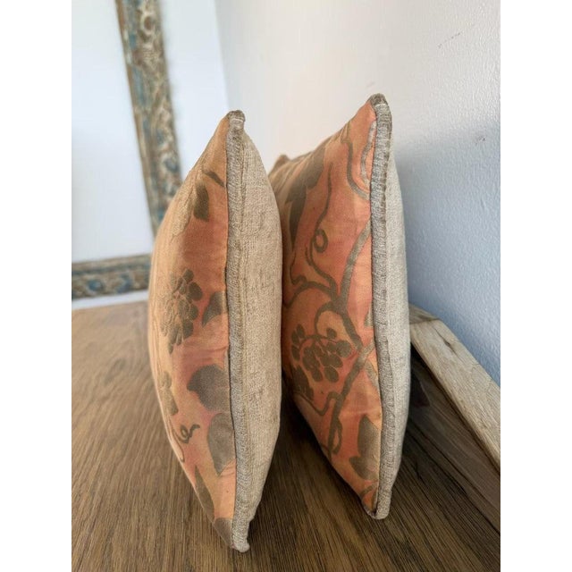 Pair of Fortuny “Moresco” Textile Pillows With Velvet Backs For Sale In Los Angeles - Image 6 of 8