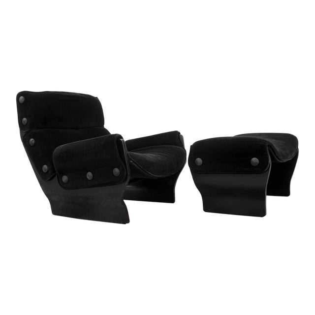 Vintage Lounge Chair Osvaldo Borsani, Armchair and Ottoman Canada Tecno