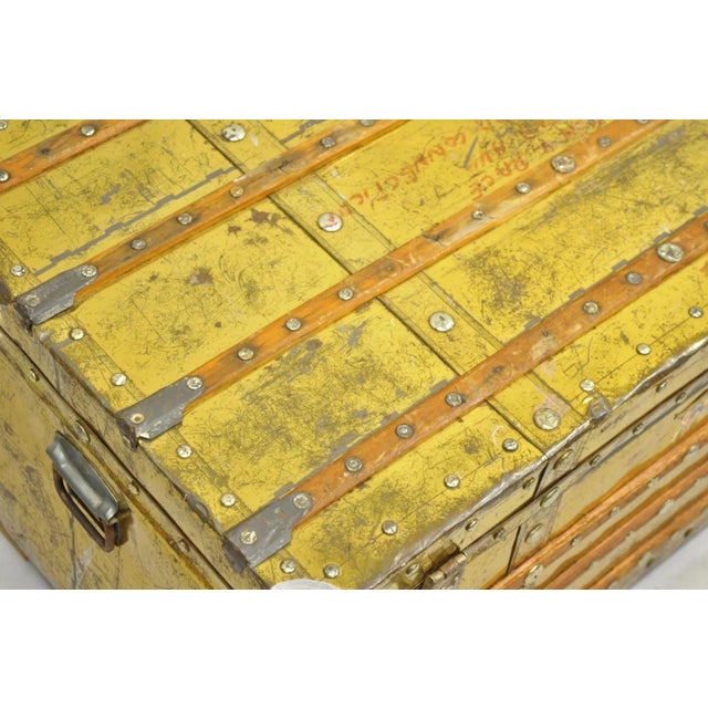 Early 20th Century Antique Victorian Brass Clad Wooden Band Train Trunk Storage Treasure Chest For Sale - Image 5 of 11