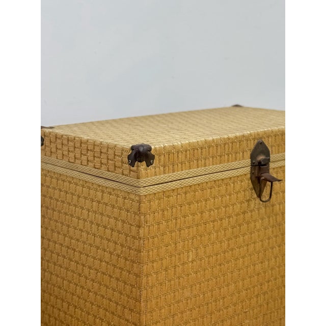 Vintage Blonde Woven Wicker Chest, Brass Clamp Hardware Storage, Coastal Trunk For Sale In Tampa - Image 6 of 14
