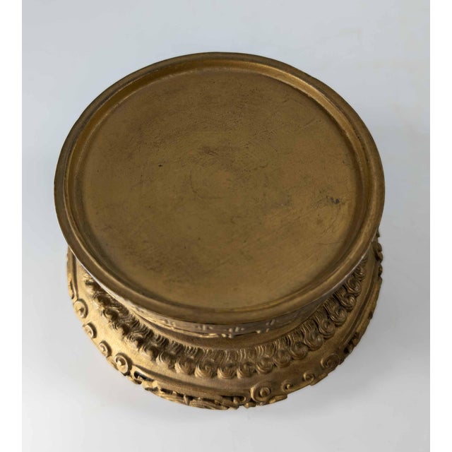 19th Century Chinese Carved Giltwood Gold Painted Display Stand Base For Sale - Image 12 of 18