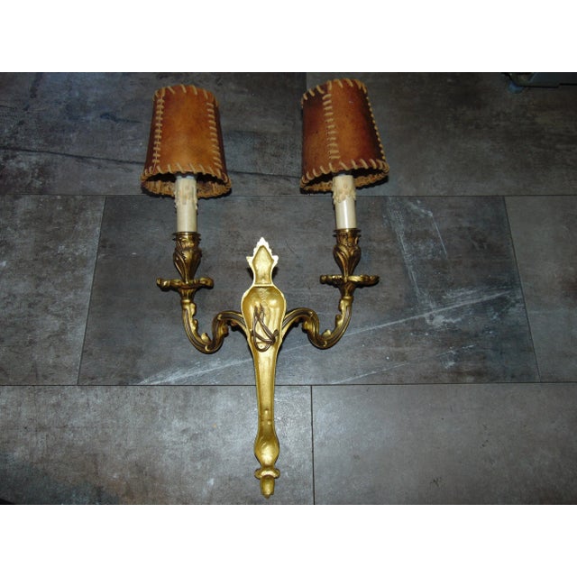 Brown Mid-Century Art Deco Brass Sconce For Sale - Image 8 of 11