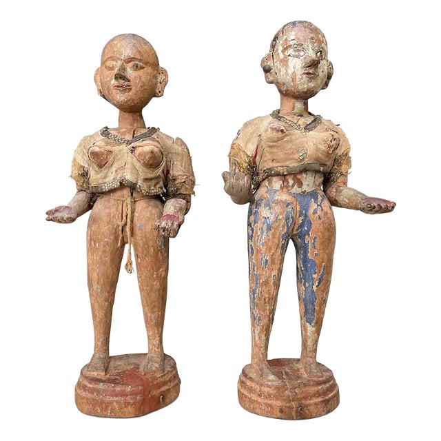 Indonesian Artist, Figurative Sculptures, Late 1700s, Wood, Set of 2 For Sale