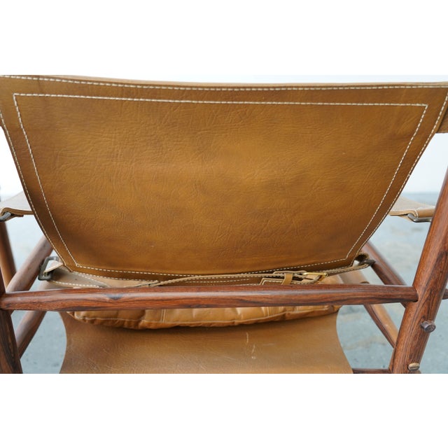1960s Pair of Arne Norell “Safari” Rosewood Lounge Chairs, Model Scirocco — Sweden, 1960s For Sale - Image 5 of 18