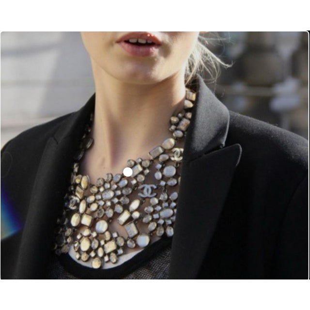 Chanel 2010 Chanel Necklace Cruise Gripoix Goossens CC Double C Bib Collar Runway For Sale - Image 4 of 12