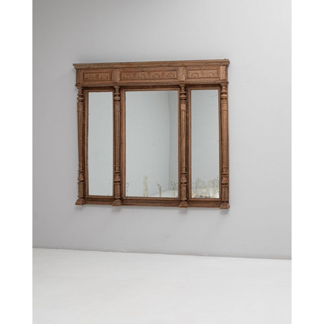 1900-1909 France Warm Golden Oak Carved Oak Triptych Mirror For Sale - Image 4 of 11