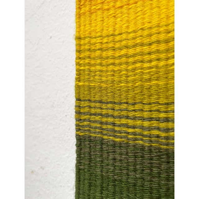 Mid-Century Modern Wool Wall Hanging Tapestry with Rentukka Colors Design by Ulpu Räty, Tampere, Finland, 1960s For Sale - Image 16 of 18