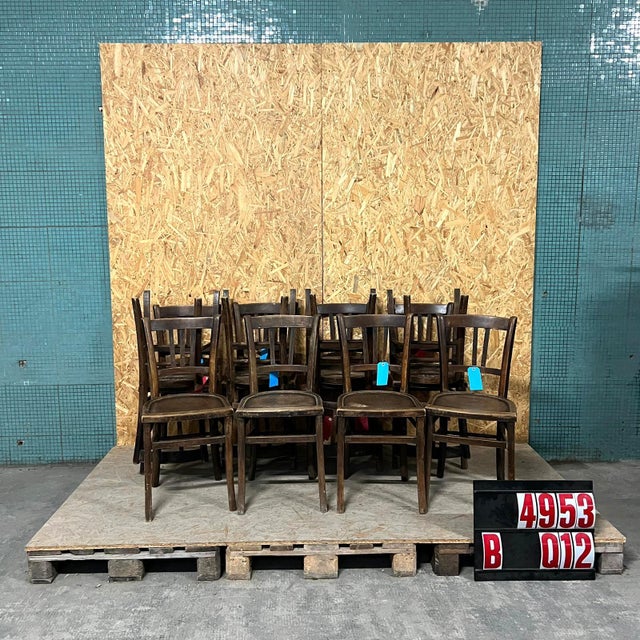 French Dark Walnut Farmhouse Dining Chairs, 1940s, Set of 12 For Sale - Image 4 of 4