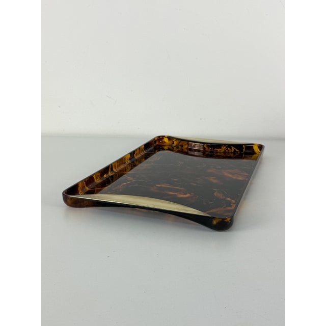 1970s Mid-Century Modern Serving Tray in Acrylic and Brass, Italy, 1970s For Sale - Image 5 of 8