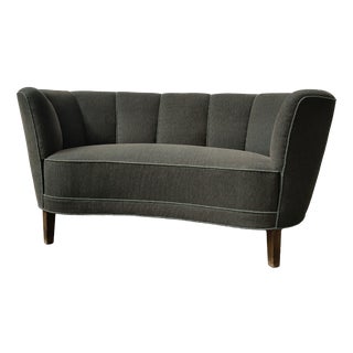 Mid-Century Banana Sofa from Dinamarca, 1970s For Sale