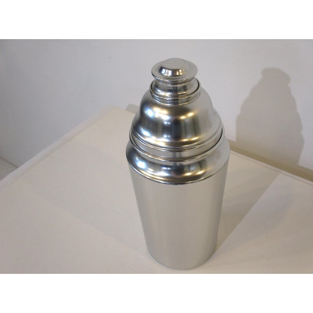 Mid 20th Century Hotel Styled Large Aluminum Cocktail Shaker For Sale - Image 5 of 11