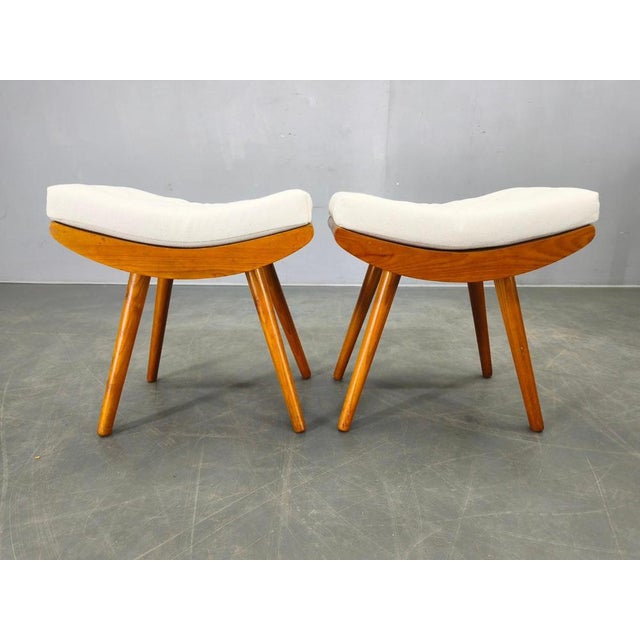 Mid-Century Maple Wood Stools, Former Czechoslovakia, 1960s, Set of 2 For Sale - Image 6 of 16
