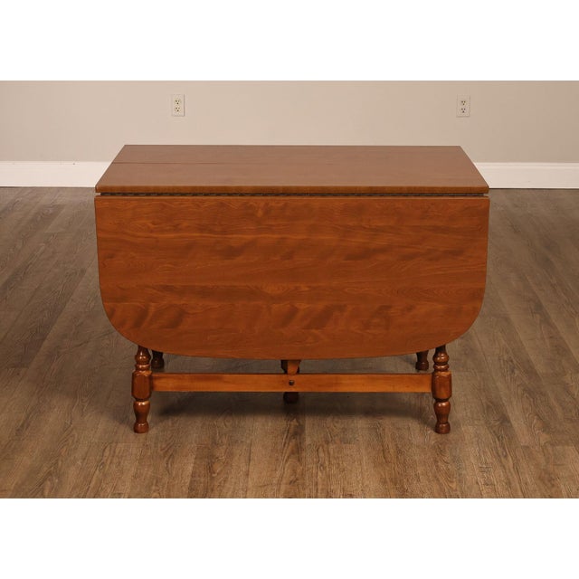 Traditional Maple Expandable Drop Leaf Gateleg Dining Table For Sale - Image 16 of 18