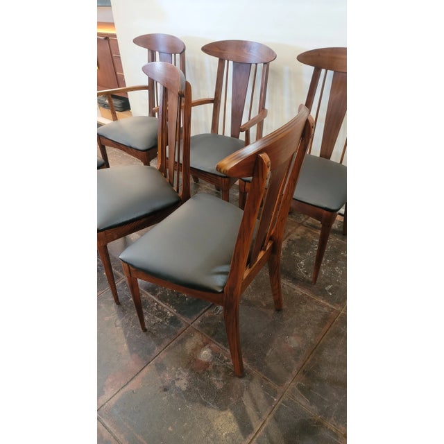 1960s Mid-Century Modern Bonnie Garrison Persimon Cat Eye Chair Set Six Walnut For Sale In San Diego - Image 6 of 9