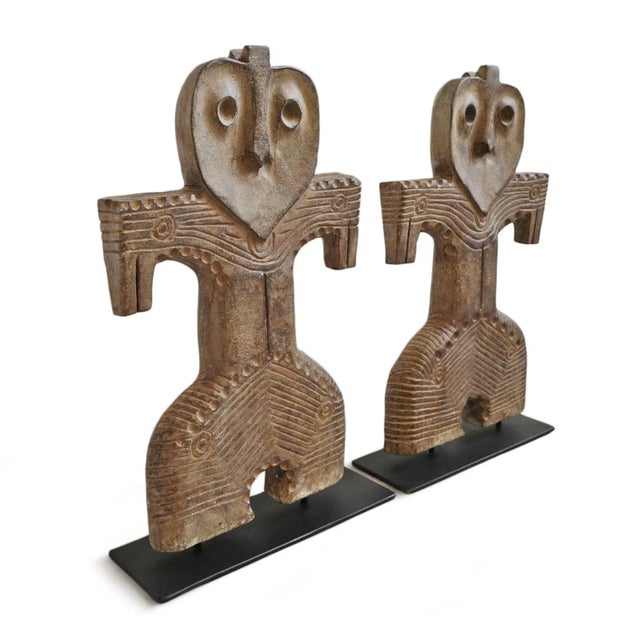 Metal Vintage Early 20th Century Java Stone Property Marker on Stand For Sale - Image 7 of 8