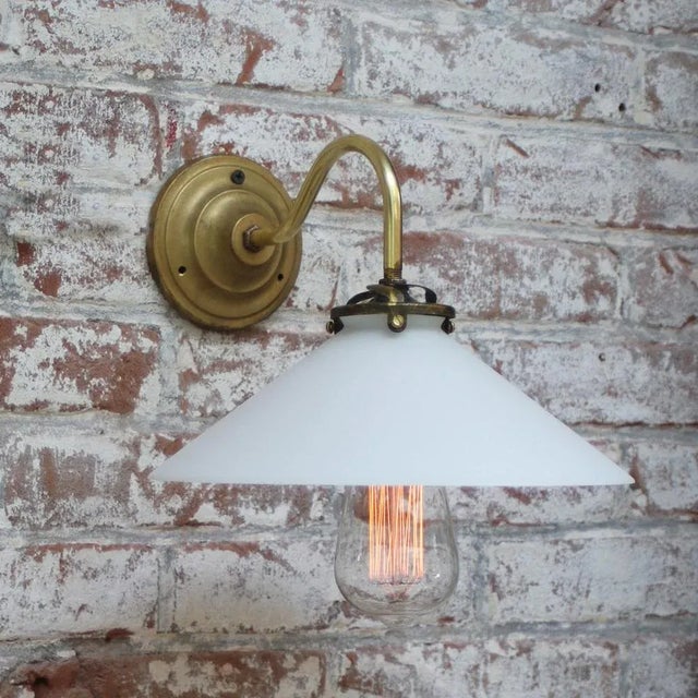 French White Opaline Glass and Brass Sconce For Sale - Image 5 of 8