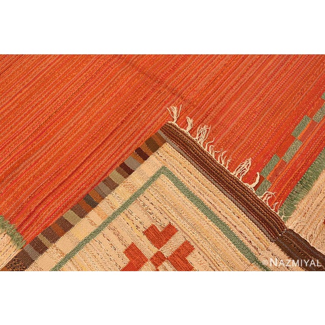 Ivory Nazmiyal Collection Minimalist Vintage Scandinavian Swedish Kilim Rug For Sale - Image 8 of 9
