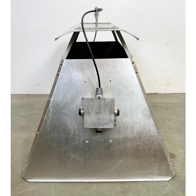 Large Industrial Factory Pendant Lamp in Silver from Elektrosvit, 1970s For Sale - Image 17 of 18