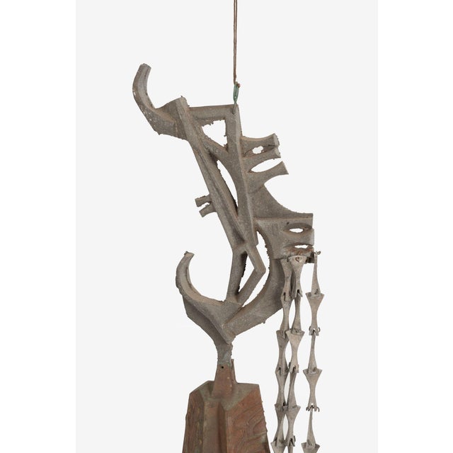 Monumental Paolo Soleri Brutalist Bronze Bell With Cast Aluminum Spine, 1960 For Sale In Chicago - Image 6 of 9