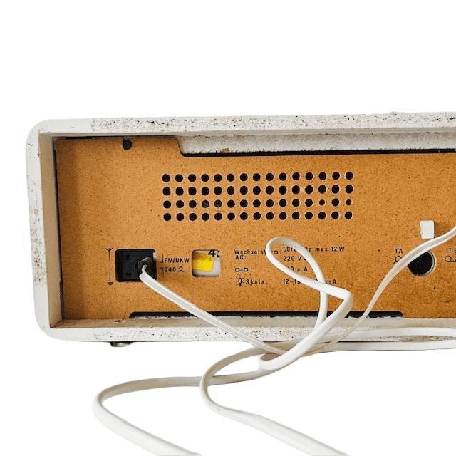Vintage RF 420 Grundig Radio in White, 1970s For Sale - Image 9 of 11