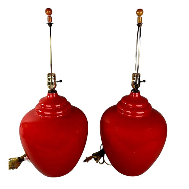 1970s Vintage Royal Haeger Oxblood Red Ceramic Urn Table Lamps - a pair For Sale - Image 5 of 10