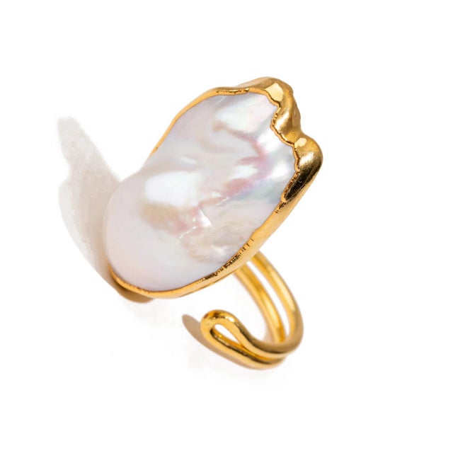 Baroque Goddess Baroque Pearl Gold Statement Adjustable Ring, Size 8 For Sale - Image 3 of 8